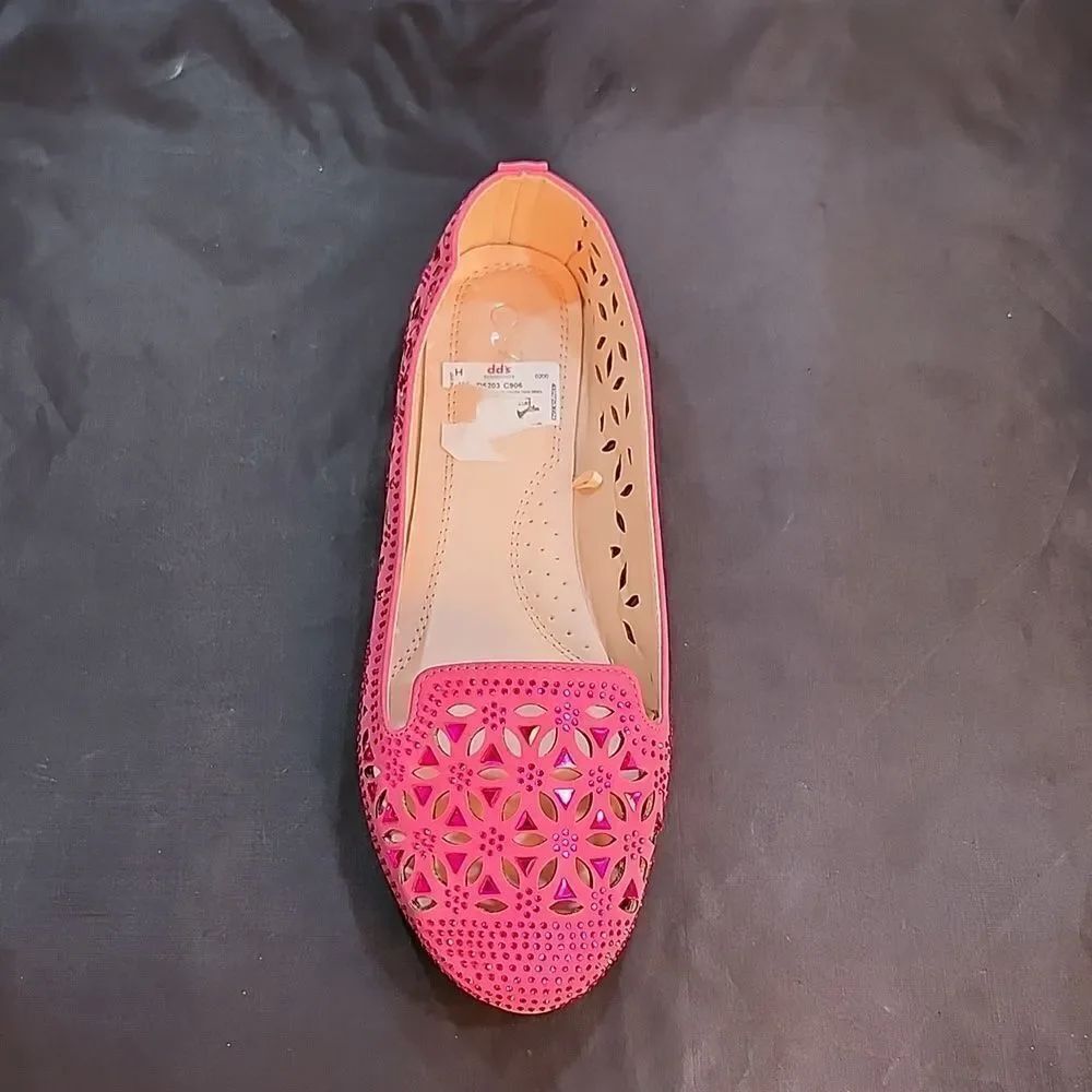 BRAND NEW FOREVER WIDE WITHD COMFORTABLE BALLERINA RHINESTONE LASER CUT LOAFER